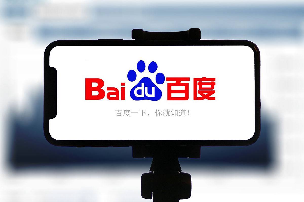 关晓彤造型正常了